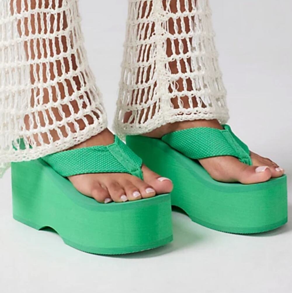 Jeffrey Campbell Kelly Green Platform Wedge Flip Flop Sandals Y2K Beach Beach 8